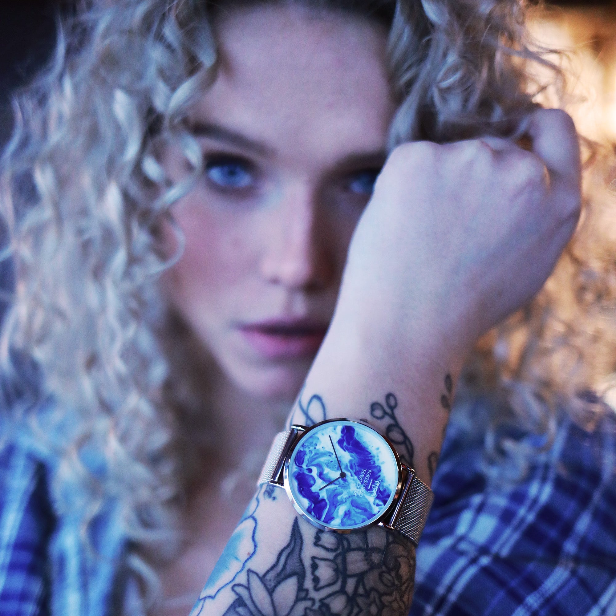 Vilken färg på klockan ska man välja och hur matchar man den bäst?