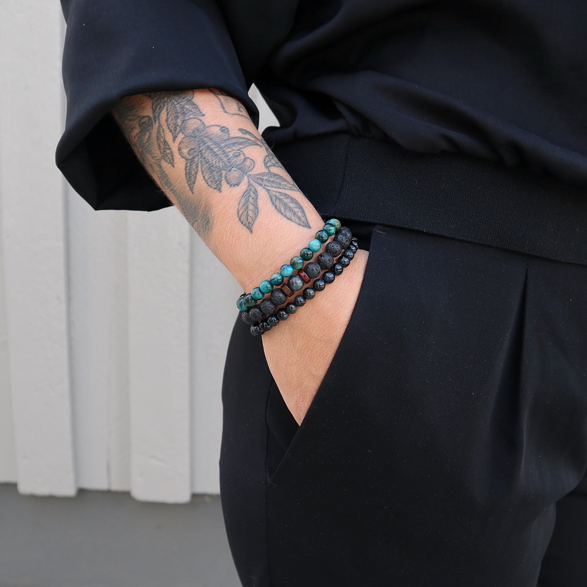 Armband i Lavasten, Svart